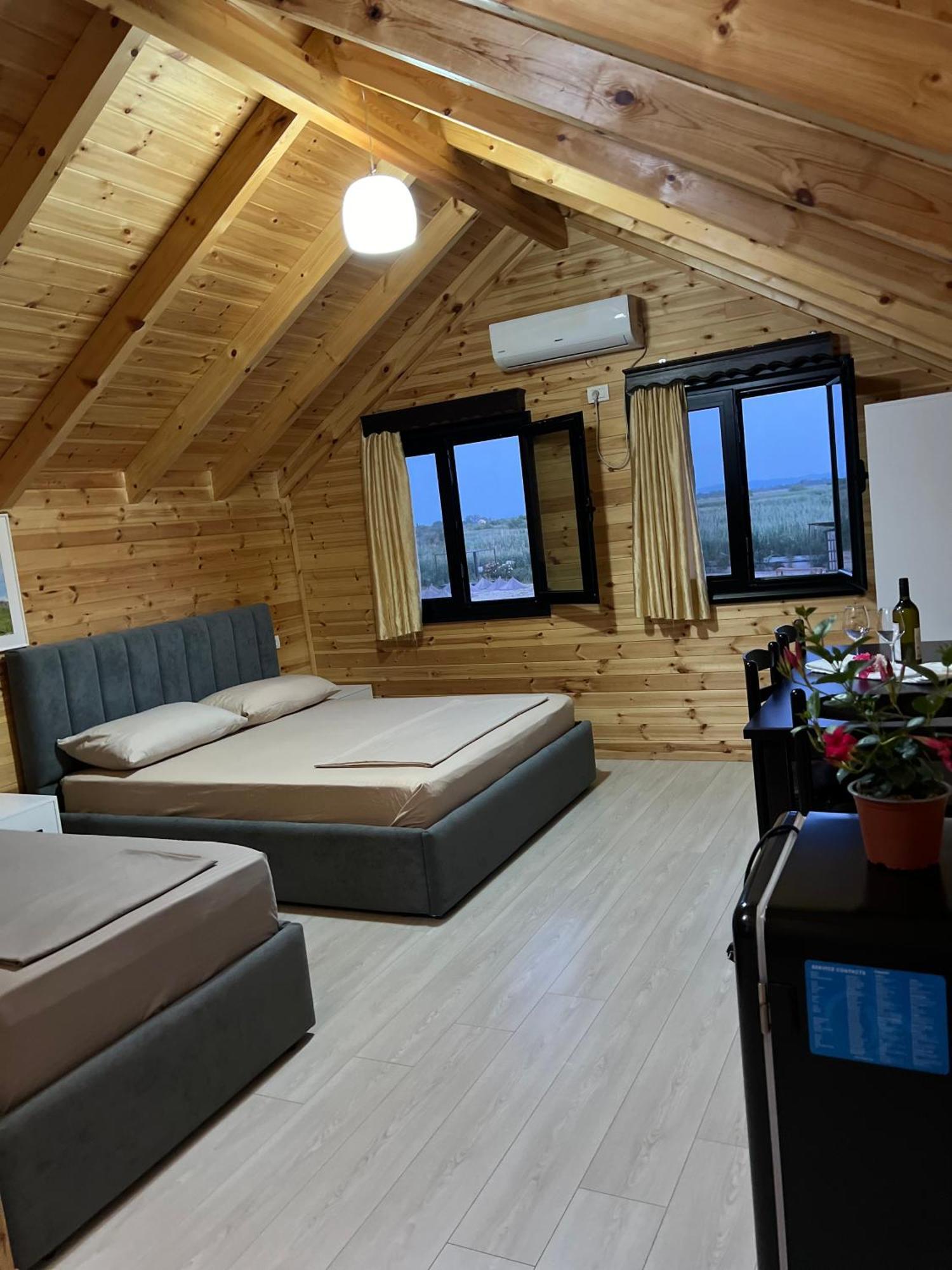 Beni Rooms Tale Lezhe Exterior photo