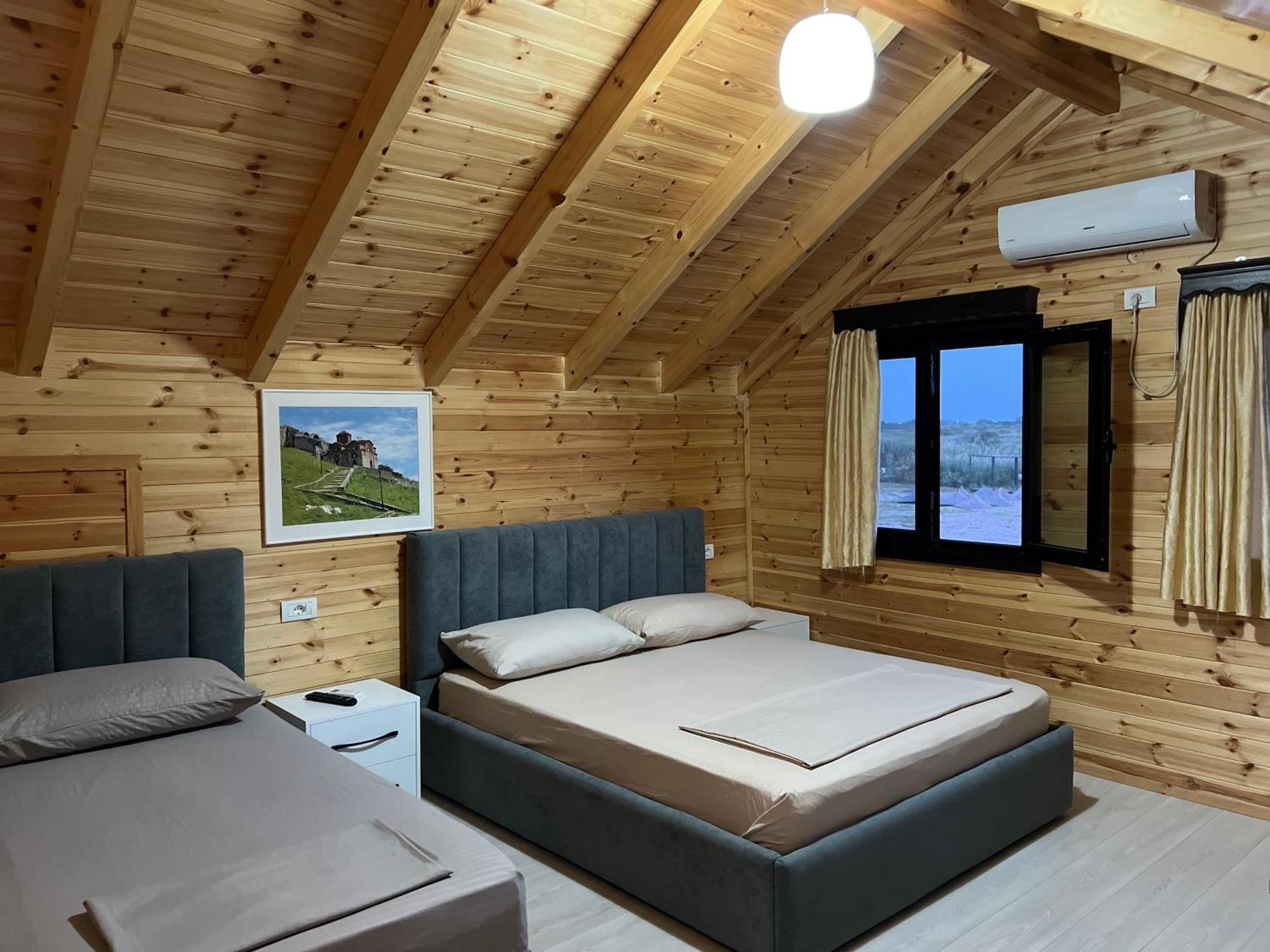 Beni Rooms Tale Lezhe Exterior photo